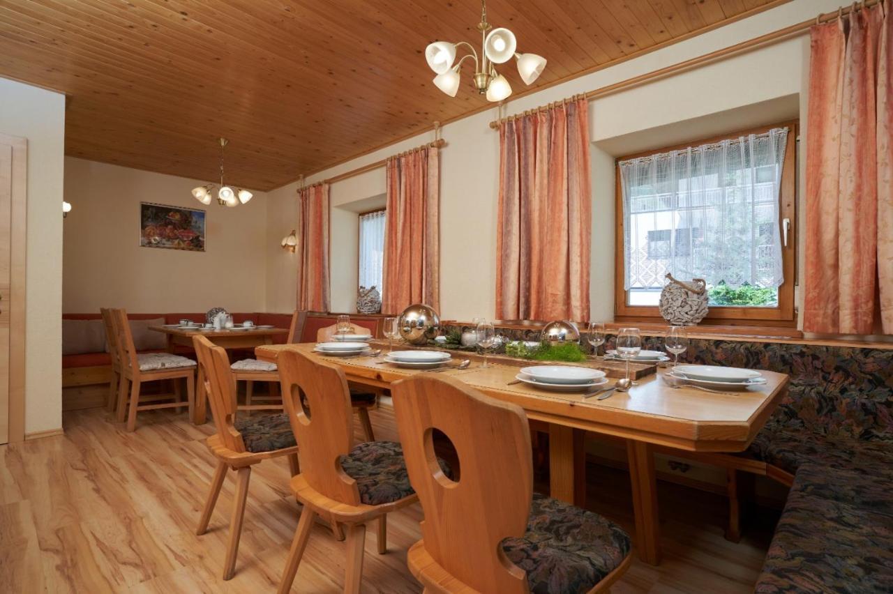 Almaar - Arno'S Hoamat Apartment Solden Bagian luar foto